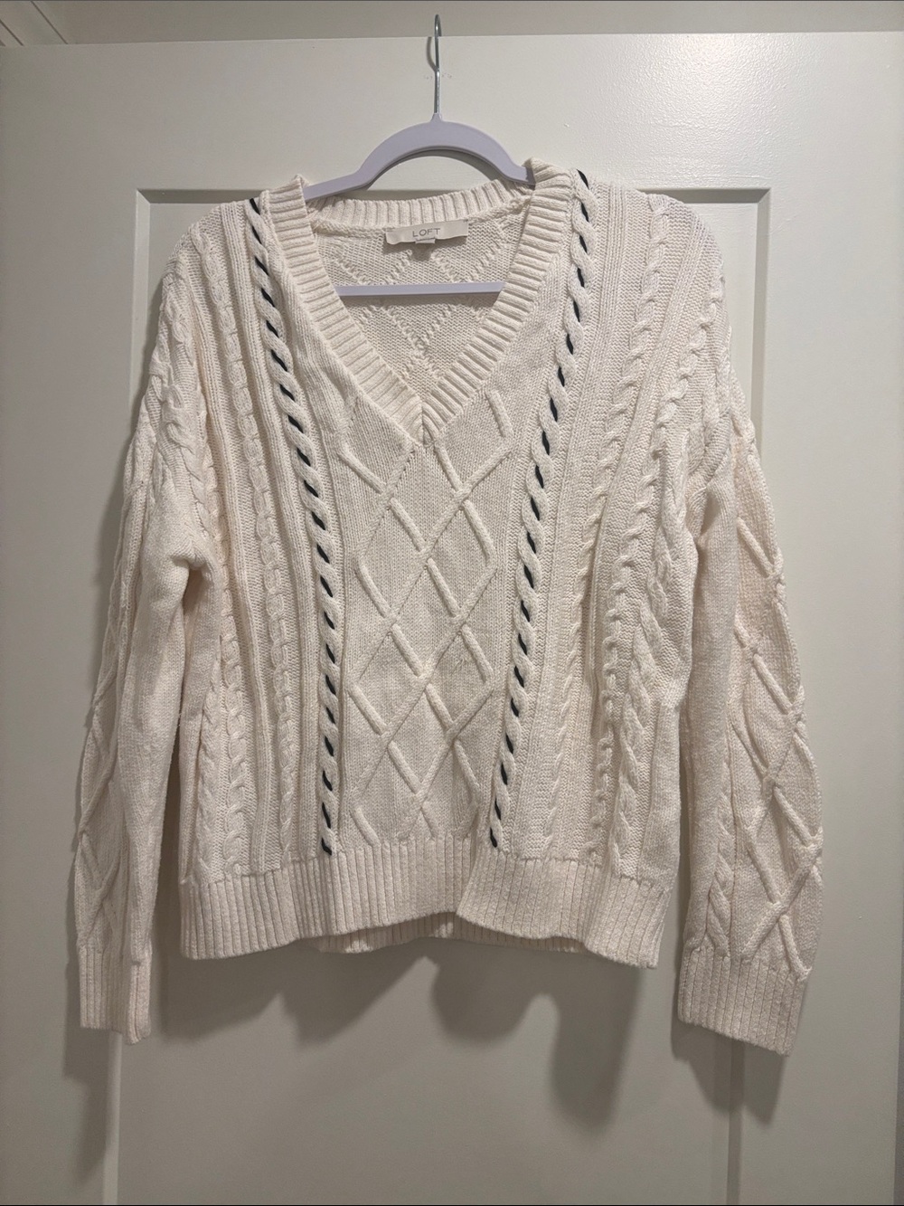 LOFT Cream Cable-Detail V-Neck Sweater with Navy Accents